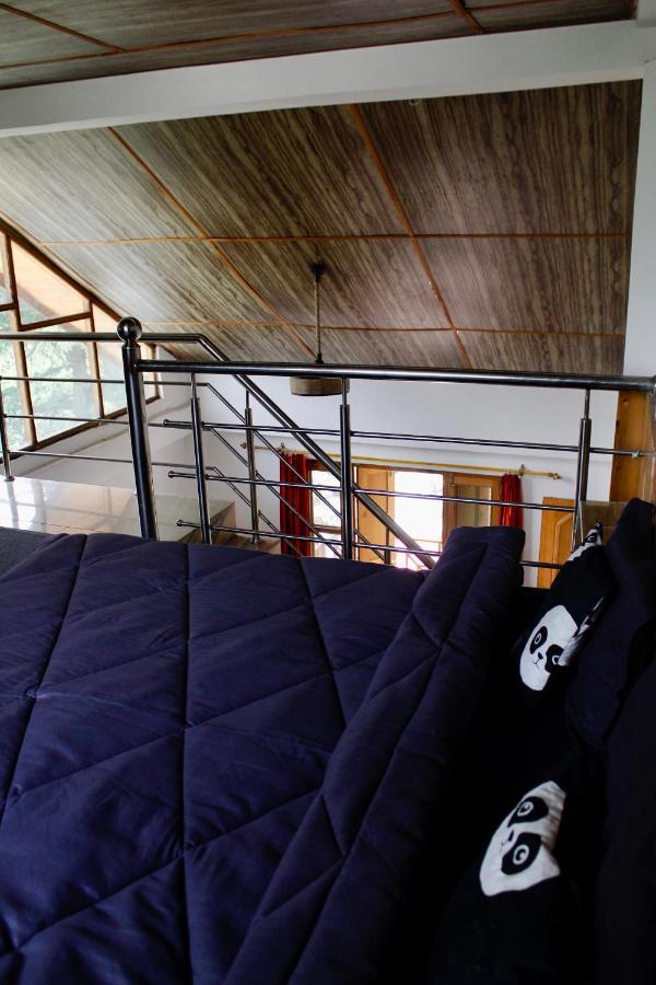 Hostel Sleepy Panda Manāli Zewnętrze zdjęcie